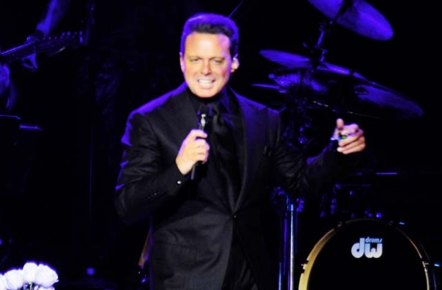 luis-miguel-se-queda-sin-dinero luis-miguel-se-queda-sin-dinero