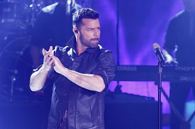 ricky-martin-se-muestra-como-dios-lo-trajo-al-mundo ricky-martin-se-muestra-como-dios-lo-trajo-al-mundo