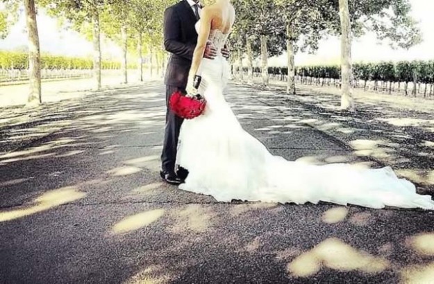 renuncia-a-la-realeza-para-casarse-con-el-amor-de-su-vida renuncia-a-la-realeza-para-casarse-con-el-amor-de-su-vida