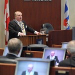 El alcalde de Toronto contra las cuerdas por un supuesto vídeo en el que se droga El alcalde de Toronto contra las cuerdas por un supuesto vídeo en el que se droga