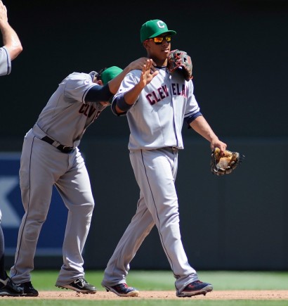 6-3. Brantley jonronea dos veces para darle el triunfo a los Indios