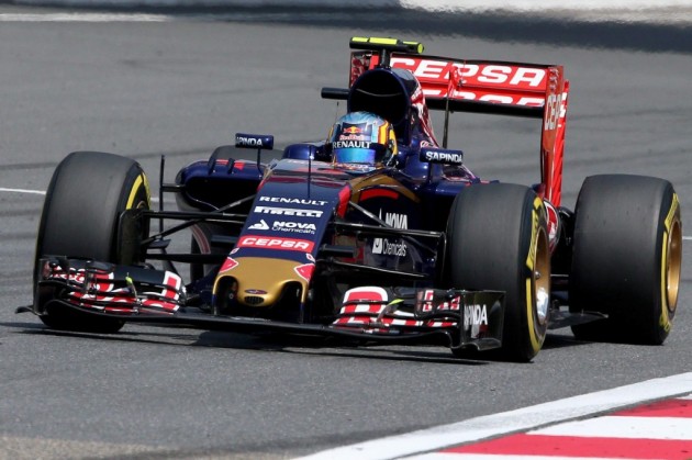 Sainz, Pérez y Maldonado caen en la segunda ronda clasificatoria de Shanghái Sainz, Pérez y Maldonado caen en la segunda ronda clasificatoria de Shanghái