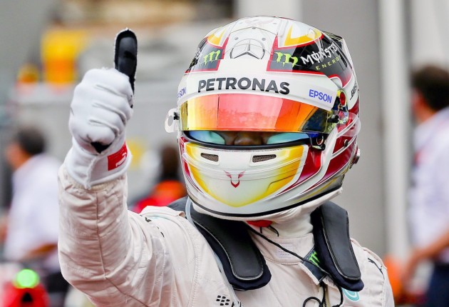 Hamilton logra primera 'pole' en Mónaco e impide tercera seguida de Rosberg Hamilton logra primera 'pole' en Mónaco e impide tercera seguida de Rosberg
