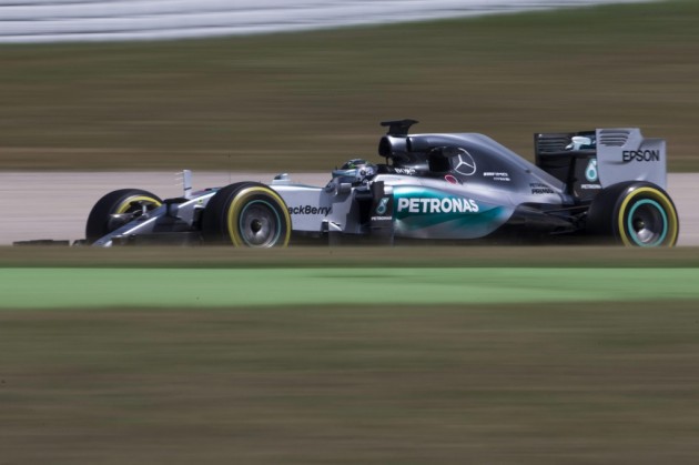 Palmer (Lotus) supera a Mercedes en la última jornada de test en Barcelona Palmer (Lotus) supera a Mercedes en la última jornada de test en Barcelona