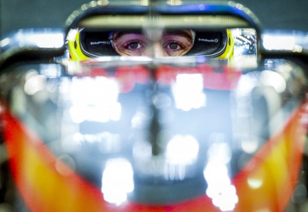 Alonso, Sainz y Pérez eliminados en la segunda ronda (Q2) Alonso, Sainz y Pérez eliminados en la segunda ronda (Q2)