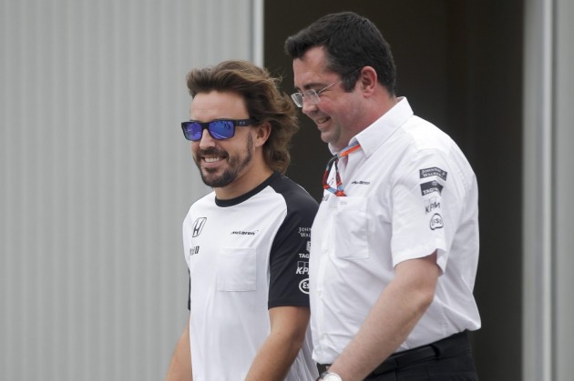 Eric Boullier: Fernando está bien, no está en estado de 'shock'