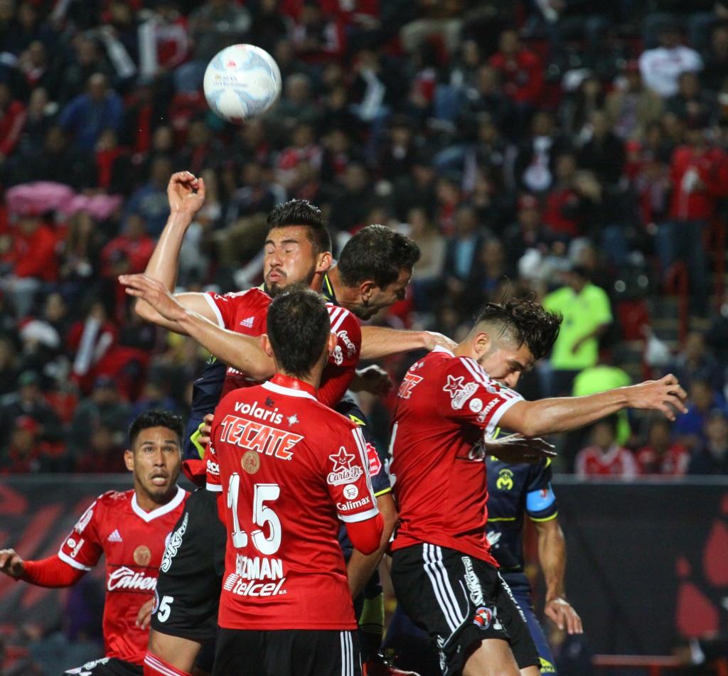 Necaxa, Morelia y Tijuana arrancarán el Apertura amenazados con el descenso Necaxa, Morelia y Tijuana arrancarán el Apertura amenazados con el descenso