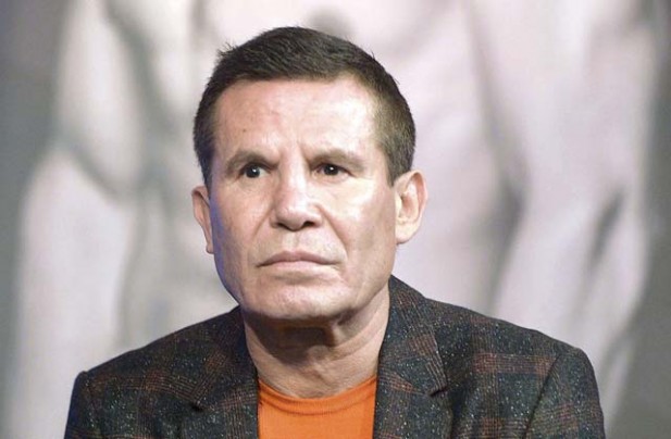 julio-csar-chvez-le-pide-al-potrillo-que-deje-de-pistear julio-csar-chvez-le-pide-al-potrillo-que-deje-de-pistear