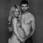 1358459565-DESUPERESTRELLA-shakira-babyshower-1