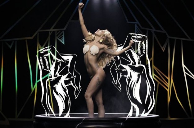 1376930133-DESUPERESTRELLA-APPLAUSE-Video 1376930133-DESUPERESTRELLA-APPLAUSE-Video