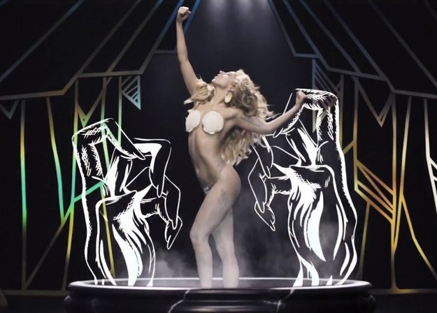 1383231071-DESUPERESTRELLA-lady-gaga-applause-video-00 1383231071-DESUPERESTRELLA-lady-gaga-applause-video-00