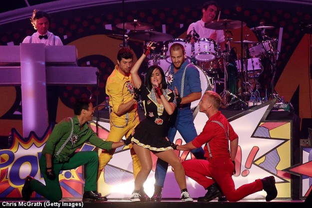 1402947895-DESUPERESTRELLA-Katy-Perry 1402947895-DESUPERESTRELLA-Katy-Perry