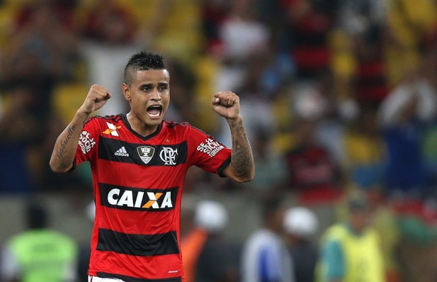 El-Flamengo-visitar%C3%A1-al-Bol%C3%ADvar-con-tres-bajas-y-dudas-en-sus-laterales-617x398.jpg